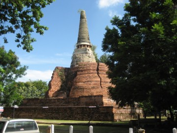 Wat Khun Saen seen from the west