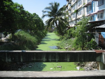 View of Khlong Senasanaram