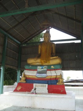 Main Buddha statue