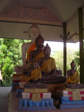 Buddha images at Sala Wat Chong Lom