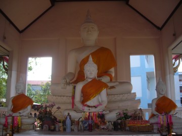 Commemoration pavilion of Wat Khian