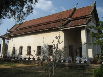 Ubosot - side view