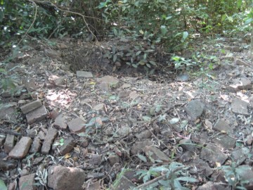 Brick remnants in situ