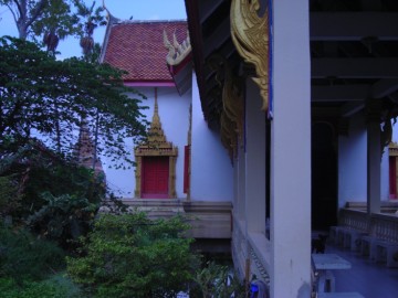 View of a monastic structure at Wat Pradu Songtham