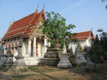 The sermon hall of Wat Sawang Arom
