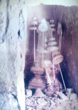 Relics found during excavations in 1990