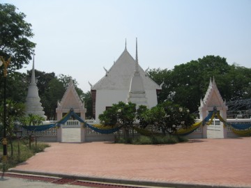 Rear view of the old ordination hall
